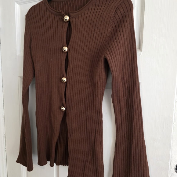 Commense Brown Ribbed Button-Up Camisole - Picture 2 of 7